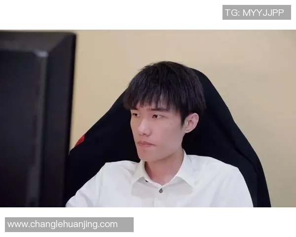 电竞比分青年赛积分榜WE战队以98分稳居第一名展现强劲实力实时新闻